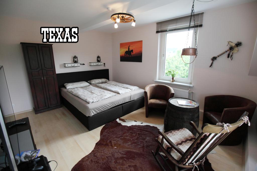 Little Hawaii & Texas Apartment Bad Wildungen Room photo